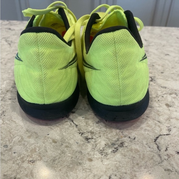 Saucony Velocity MP Racing Spikes - Citron/Black - Picture 4 of 5